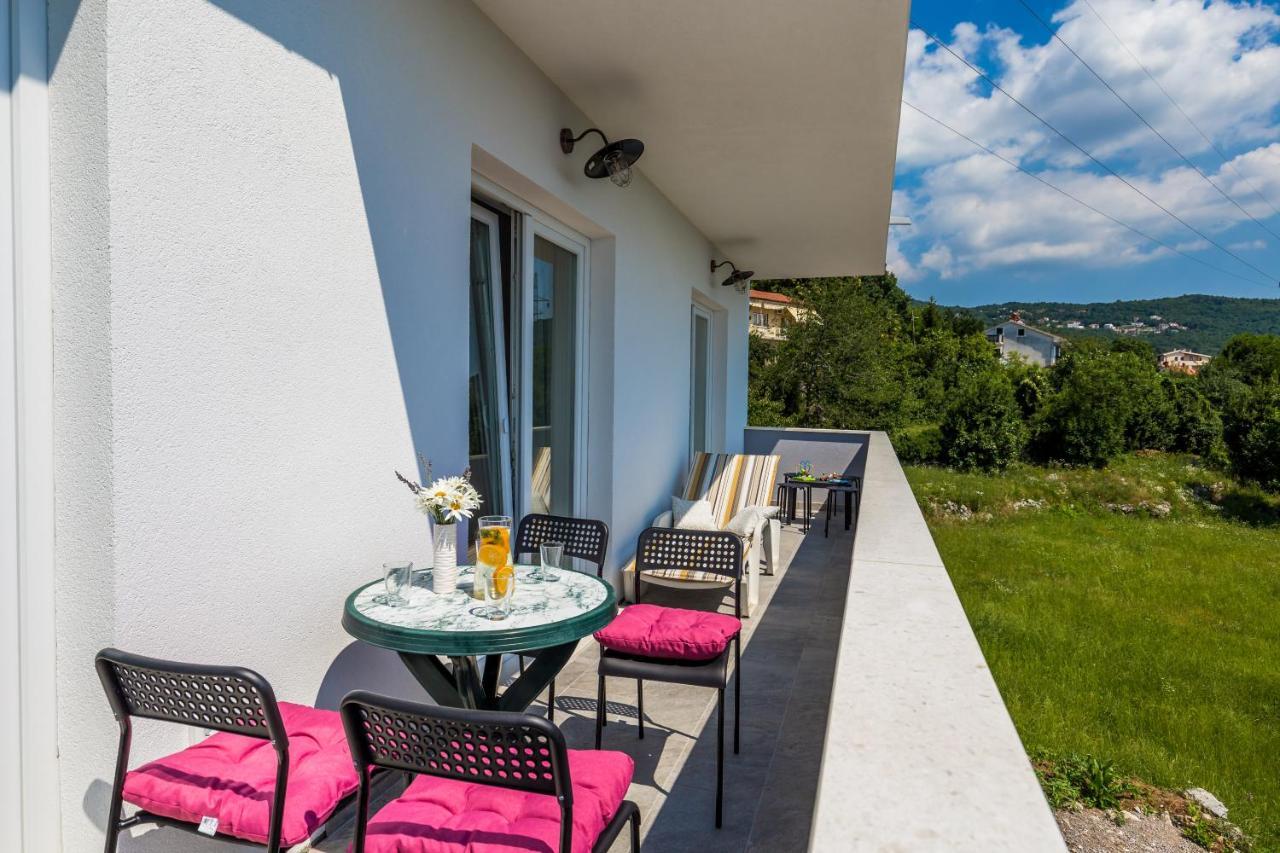 Zita Lovran Apartman Opric
