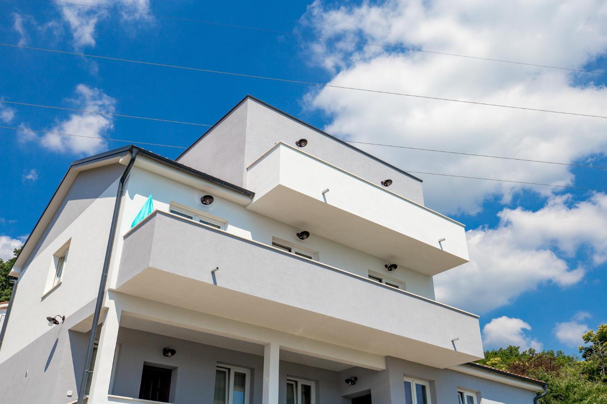 Zita Lovran Apartment