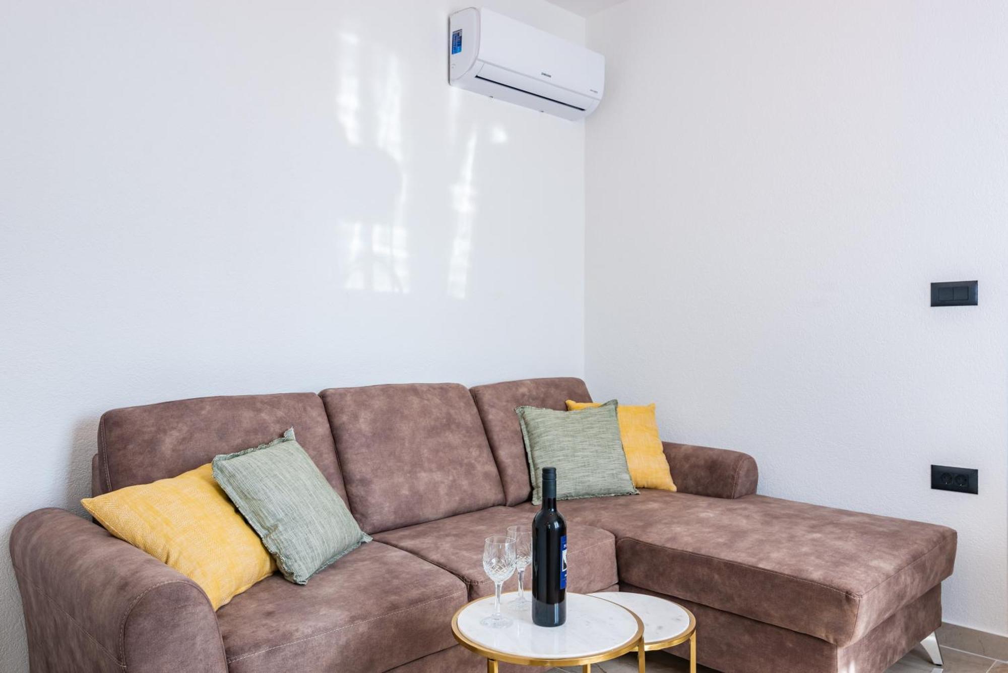 Zita Lovran Apartman *